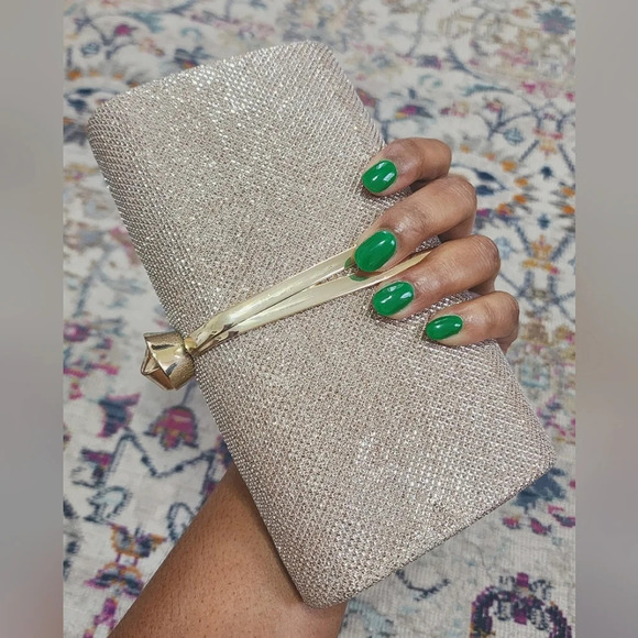🎄NWOT, I.N.C. Clutch/Purse, Gold Metal Straps, Gold/Silver. - Picture 1 of 10